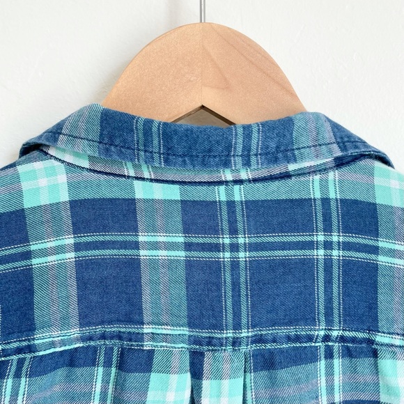 Cat & Jack Boy's Blue Plaid Button Up Shirt - Picture 5 of 8